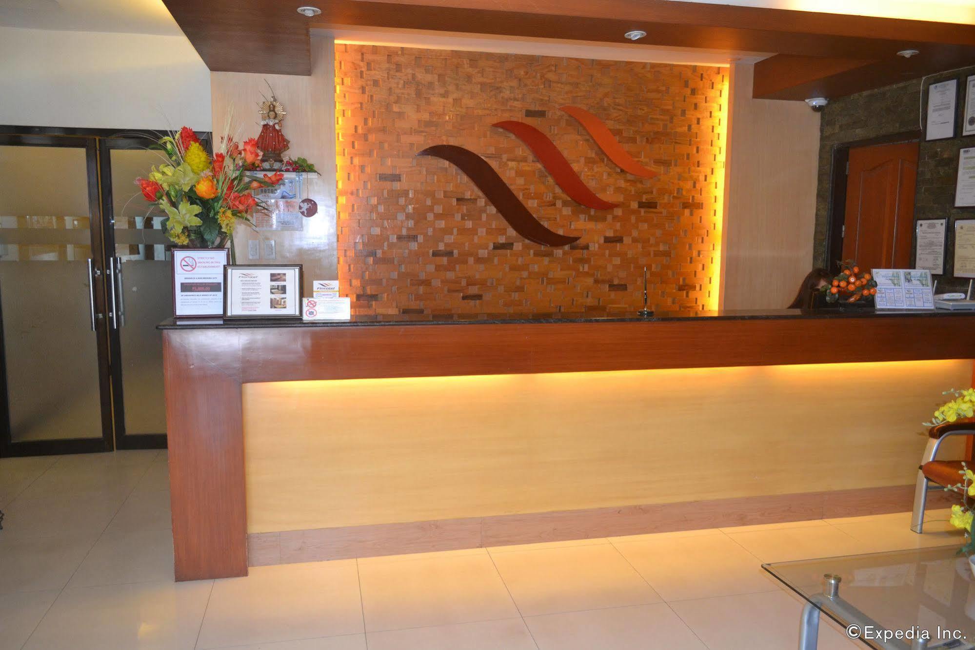 Florotel Gensan General Santos City エクステリア 写真